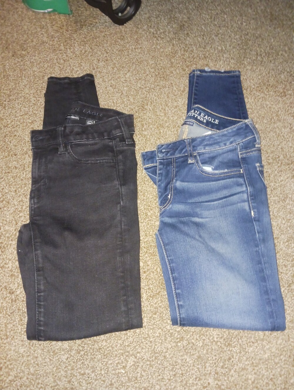 American Eagle Outfitters Women’s Skinny Jeans in Black and Blue